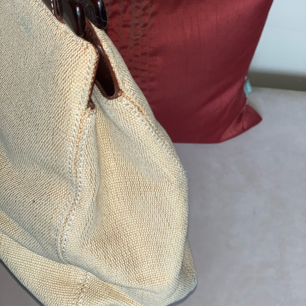 Chanel clutch - Picture 3 of 8